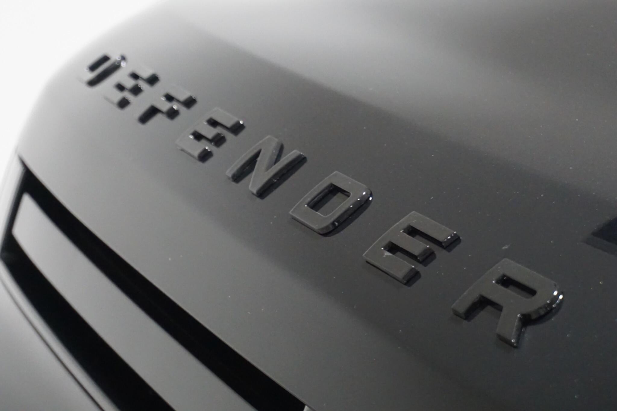 Land Rover Defender 110 2.0 P400e 15.4kWh XS Edition SUV 5dr Petrol Plug-in Hybrid Auto 4WD Euro 6 (s/s) (404 ps)